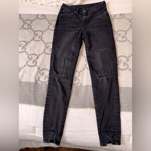 American Eagle Super High Rise Jeggings Black Ripped Jeans